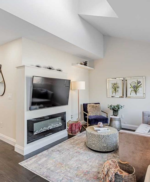 Open and bright living area.