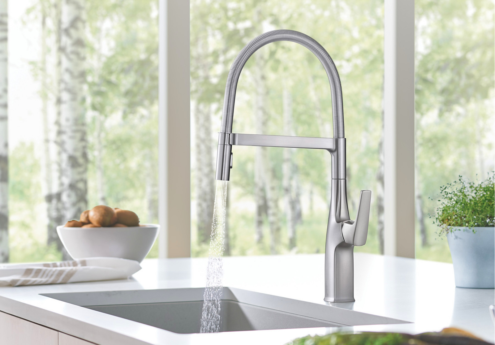 RIVANA SEMI-PRO Faucet